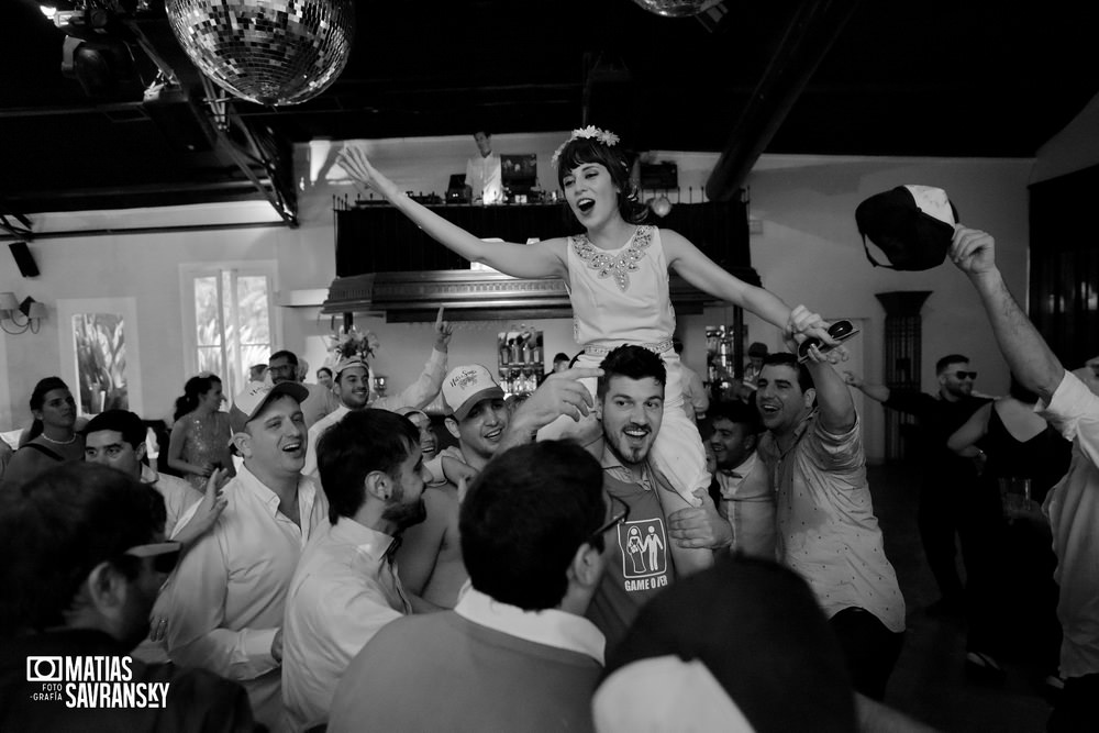 Fotos de casamiento en Finca Irigoyen de Natacha y Santiago por Matias Savransky fotografo Buenos Aires