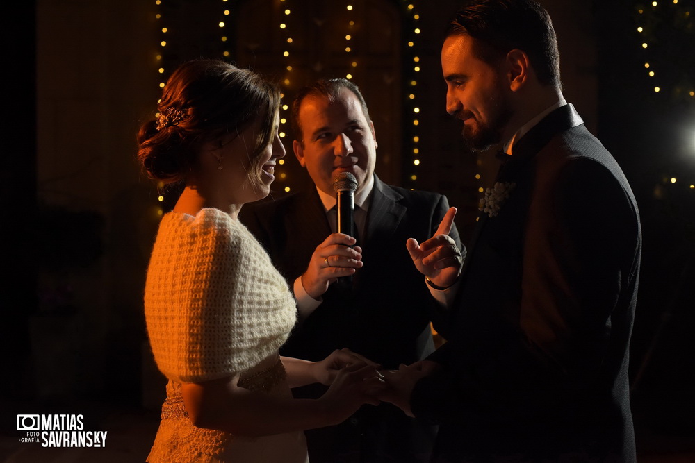 foto de casamiento rowing club eventos tigre de caro y kike por matias savransky fotografo buenos aires