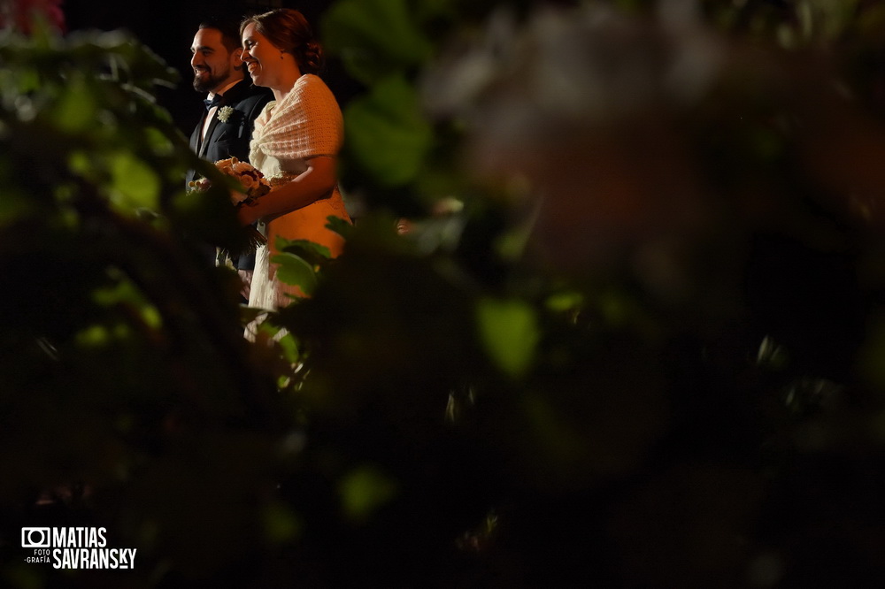 foto de casamiento rowing club eventos tigre de caro y kike por matias savransky fotografo buenos aires