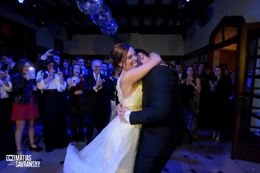 foto de casamiento rowing club eventos tigre de caro y kike por matias savransky fotografo buenos aires