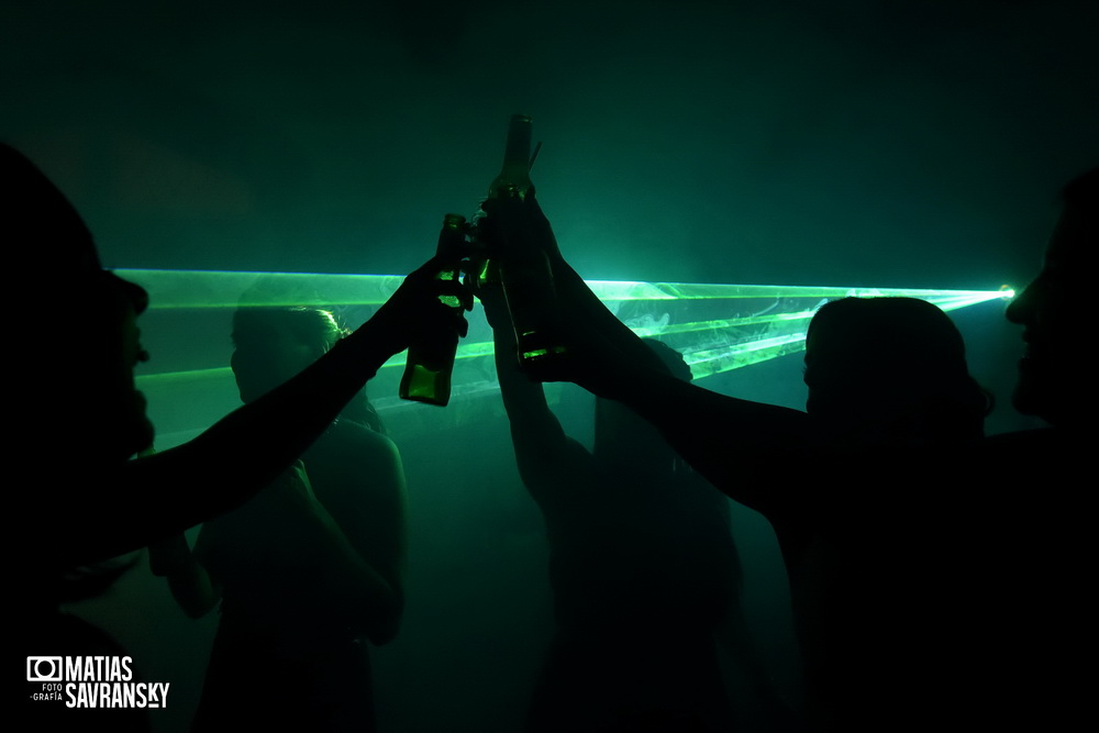 foto de casamiento rowing club eventos tigre de caro y kike por matias savransky fotografo buenos aires