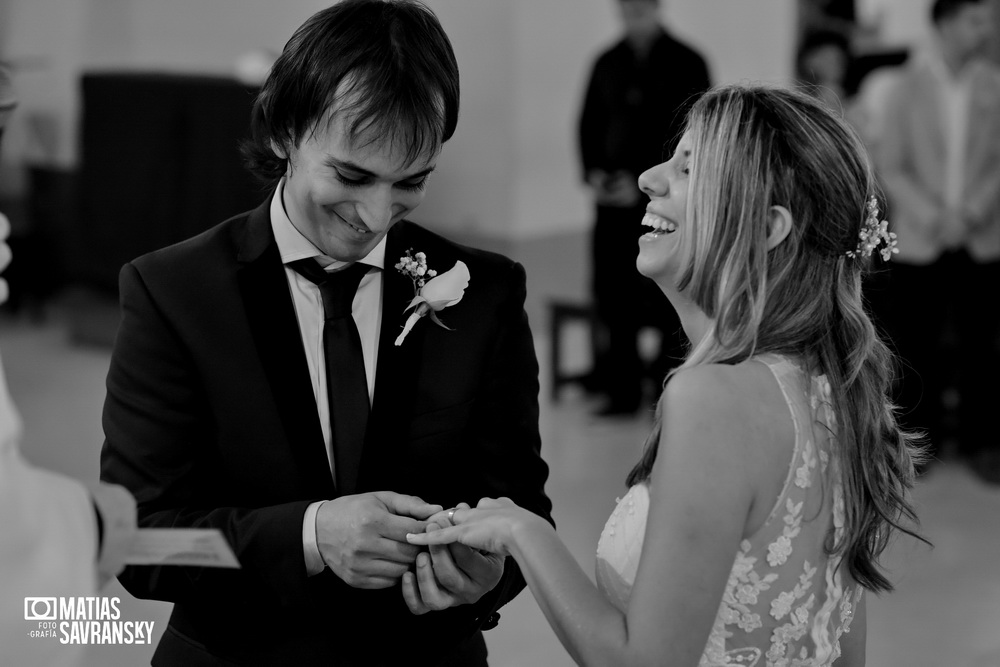 fotos casamiento parroquia san judas tadeo de eliana y jonathan por matias savransky fotografo buenos aires