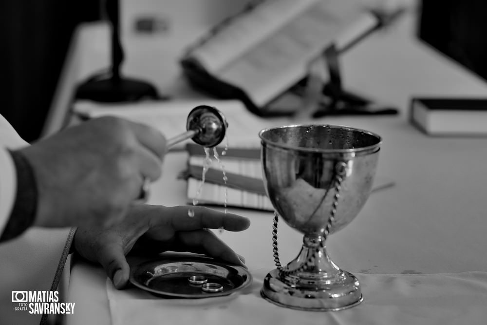 Foto casamiento Parroquia San Francisco Solano Bella Vista de Mailen y Sacha por Matias Savransky fotografo Buenos Aires