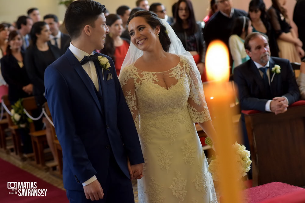 Foto casamiento Parroquia San Francisco Solano Bella Vista de Mailen y Sacha por Matias Savransky fotografo Buenos Aires