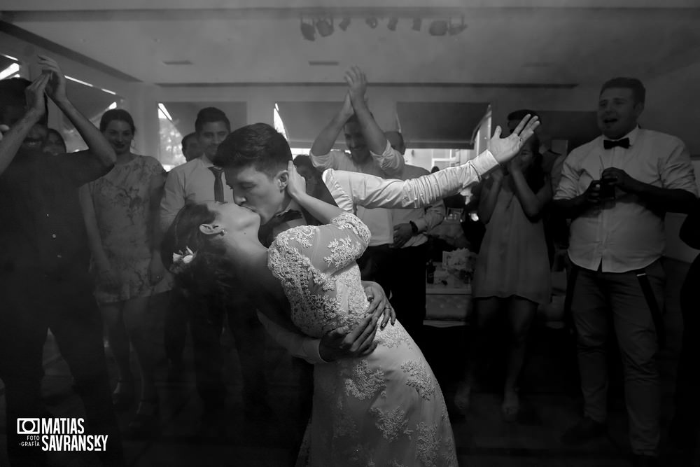 Foto casamiento en Pilar Palace de Mailen y Sacha por Matias Savransky fotografo Buenos Aires