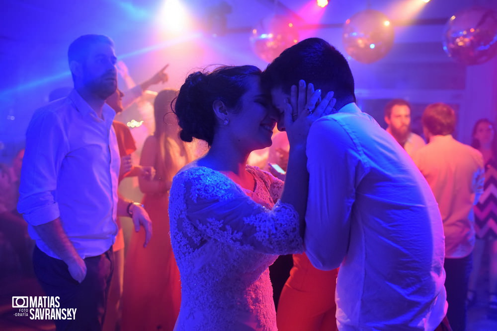 Foto casamiento en Pilar Palace de Mailen y Sacha por Matias Savransky fotografo Buenos Aires