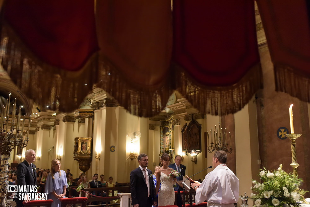 foto casamiento iglesia nuestra sra del socorro por matias savransky fotografo buenos aires