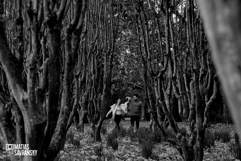 foto casamiento sesion pre boda en estancia villa maria por matias savransky fotografo buenos aires