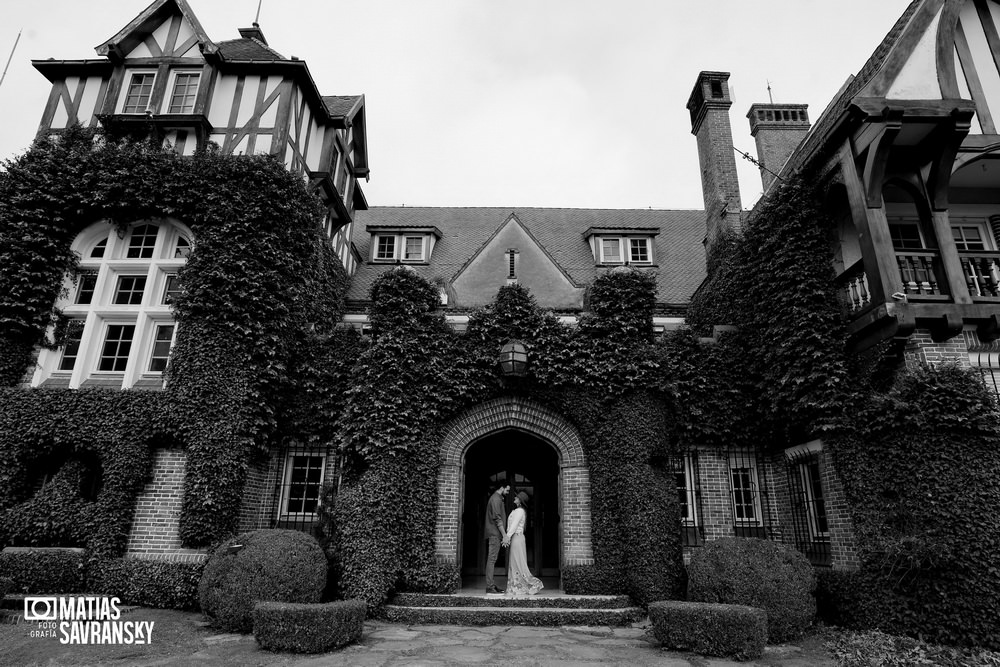 foto casamiento sesion pre boda en estancia villa maria por matias savransky fotografo buenos aires