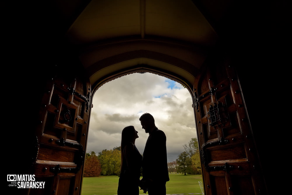 foto casamiento sesion pre boda en estancia villa maria por matias savransky fotografo buenos aires