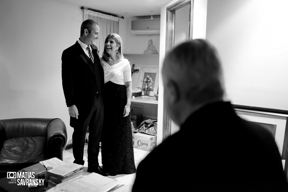 fotos boda capilla santa teresita por matias savransky fotografo buenos aires