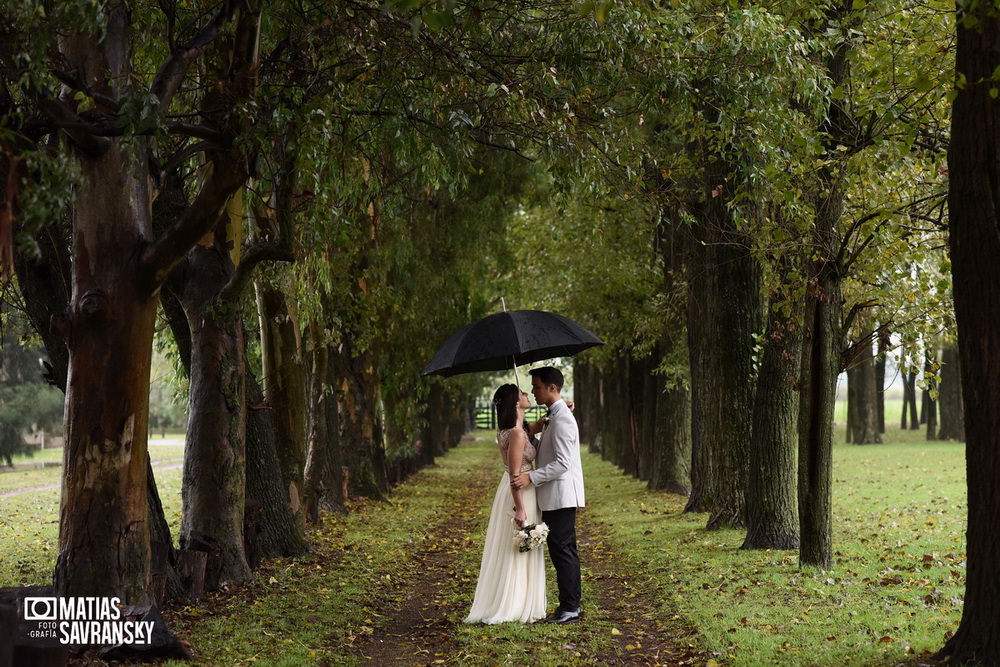 foto casamiento en alamos cañuelas por matias savransky fotografo buenos aires