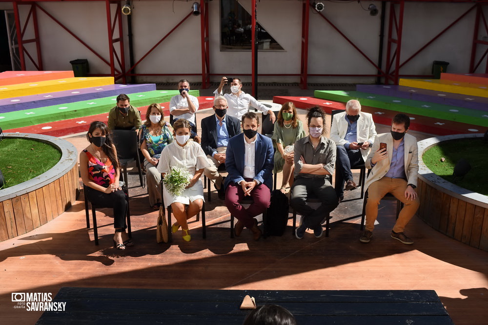 foto casamiento civil centro cultural recoleta por matias savransky fotografo buenos aires