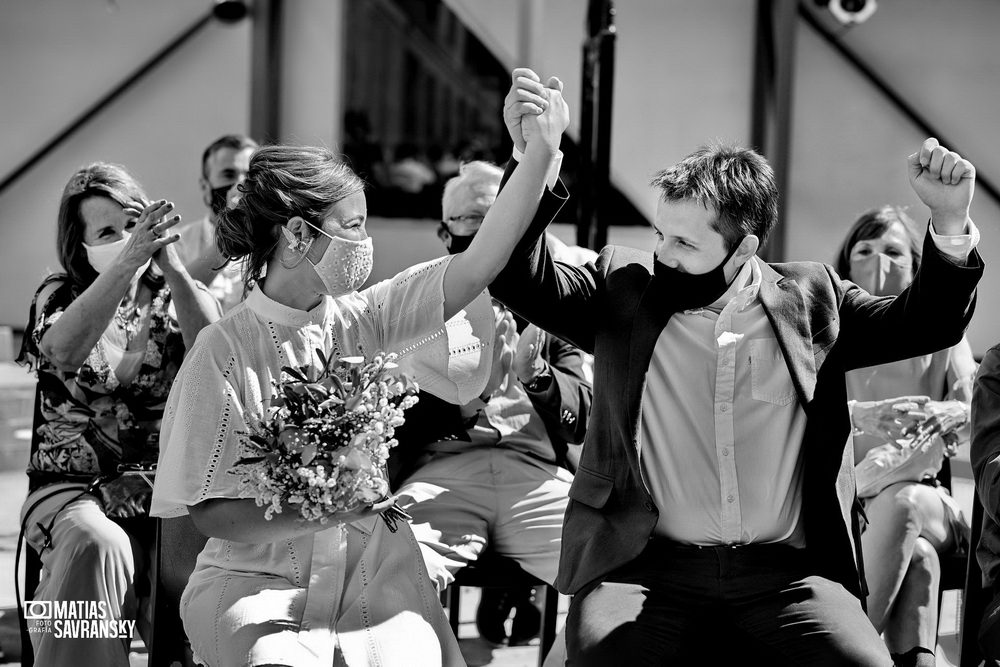 foto casamiento civil centro cultural recoleta por matias savransky fotografo buenos aires