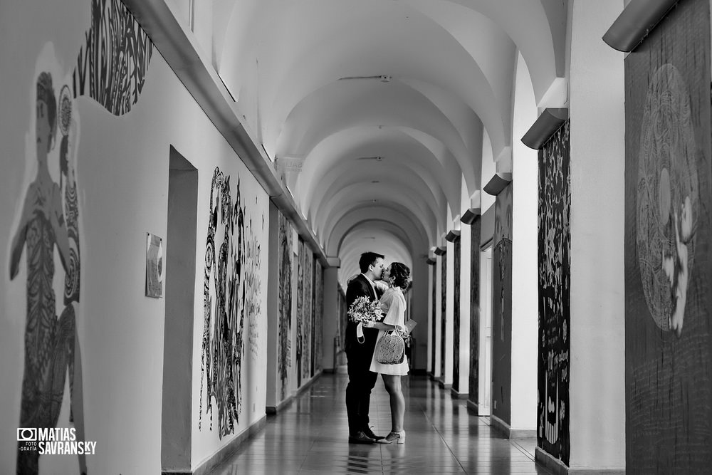 foto casamiento civil centro cultural recoleta por matias savransky fotografo buenos aires
