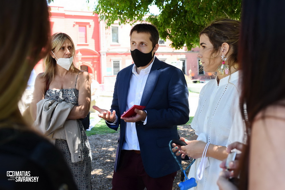 foto casamiento civil centro cultural recoleta por matias savransky fotografo buenos aires